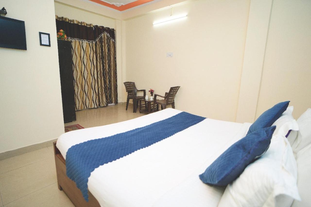 Hotel Kasauli View Cafe Restaurant Open Terrace Mountain View Экстерьер фото