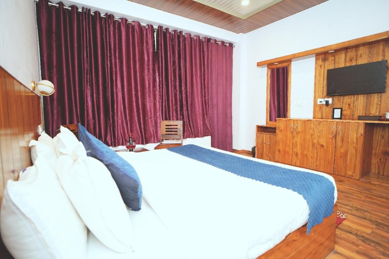 Hotel Kasauli View Cafe Restaurant Open Terrace Mountain View Экстерьер фото